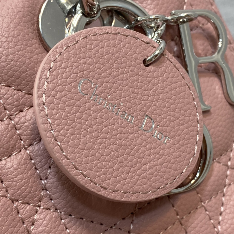 Dior medium Lady Dior Bag   24cm - FashionPlug