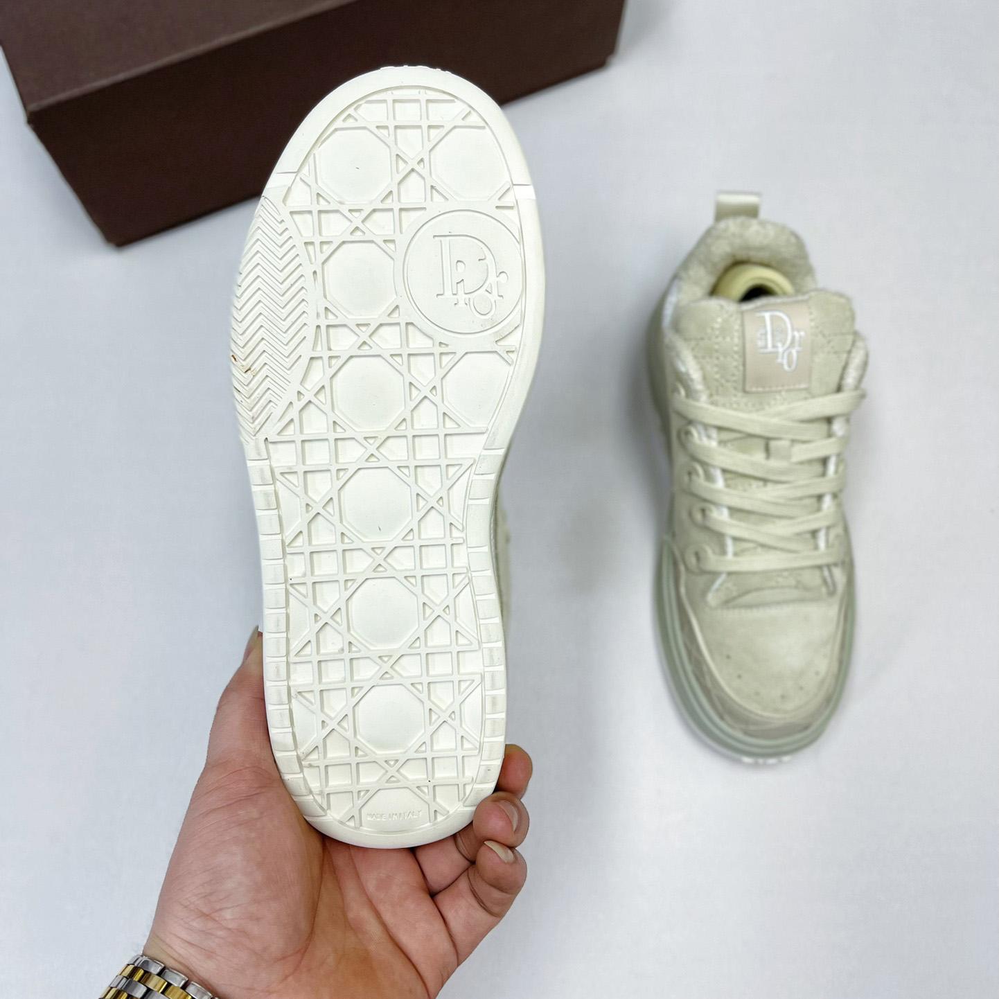 Dior “CD Icon” Sneaker - FashionPlug
