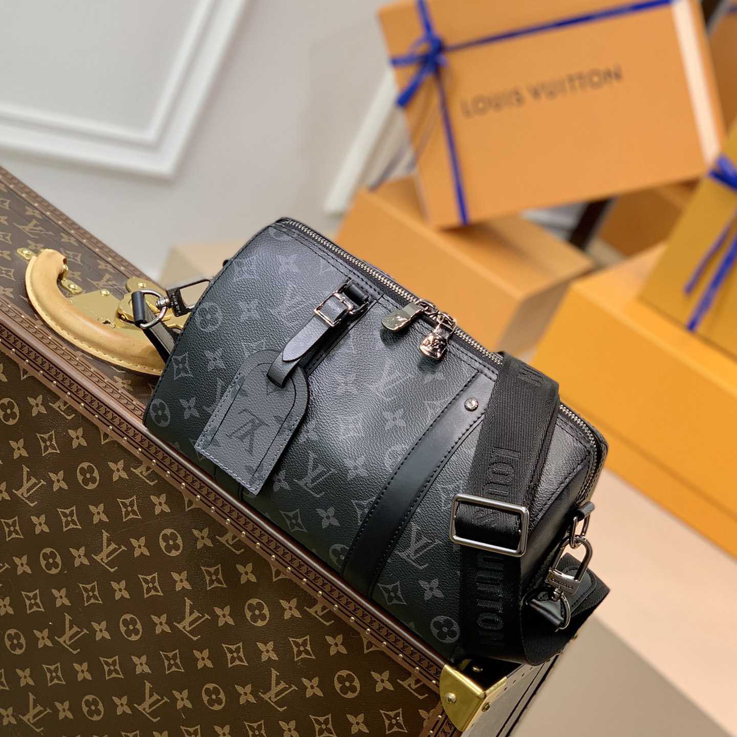 Louis Vuitton  City Keepall Crossbody Bags(27-17-13cm)   M45936 - FashionPlug