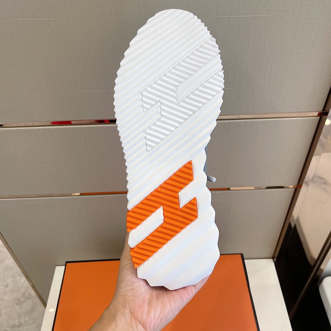 Hermes Flex Sneaker - FashionPlug