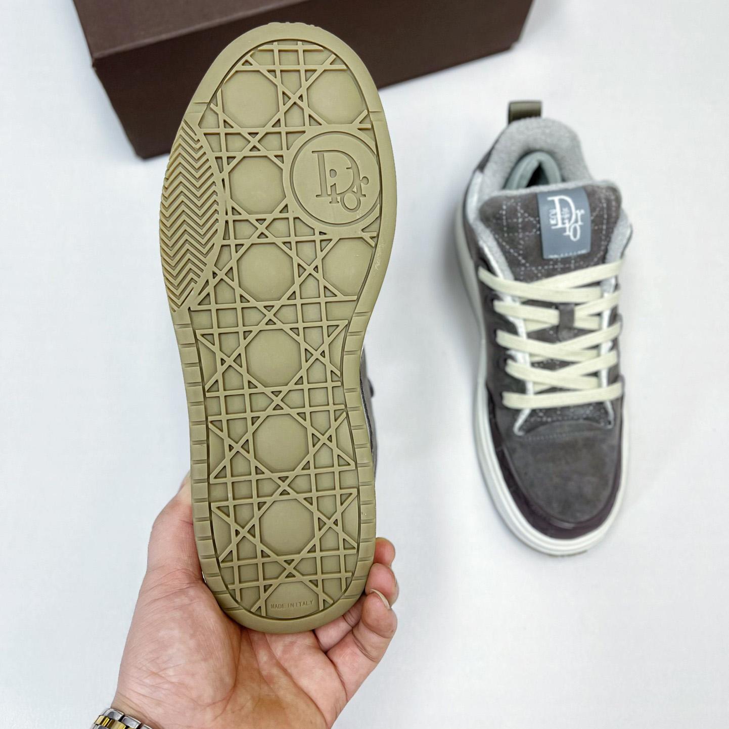 Dior “CD Icon” Sneaker - FashionPlug