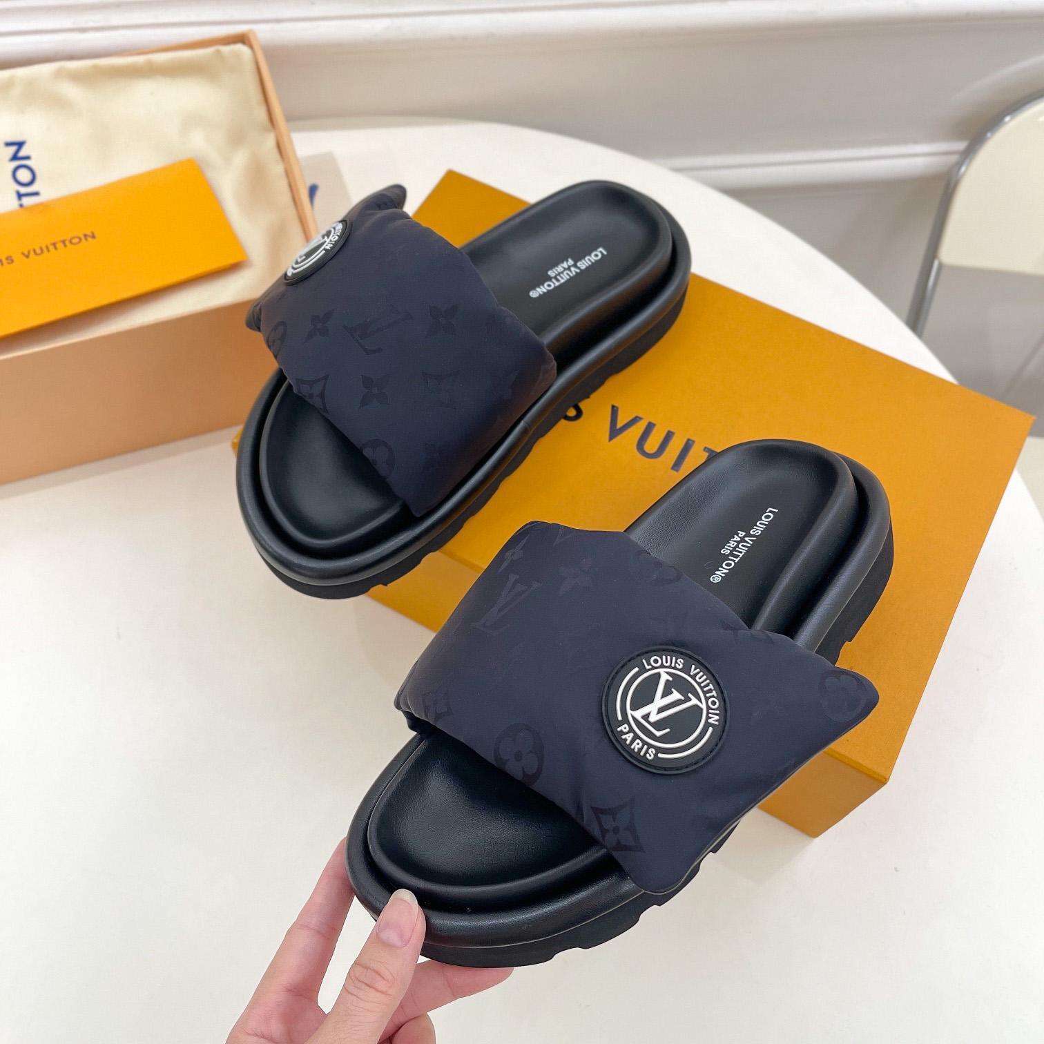 Louis Vuitton Pool Pillow Comfort Mule       - FashionPlug