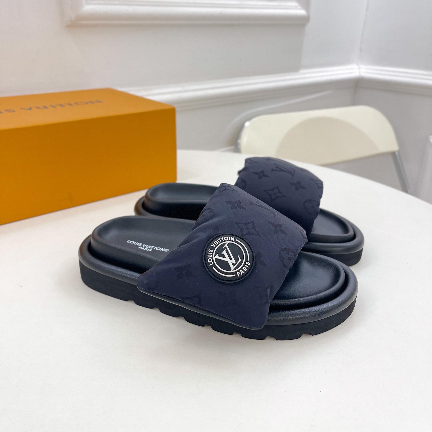 Louis Vuitton Pool Pillow Comfort Mule       - FashionPlug