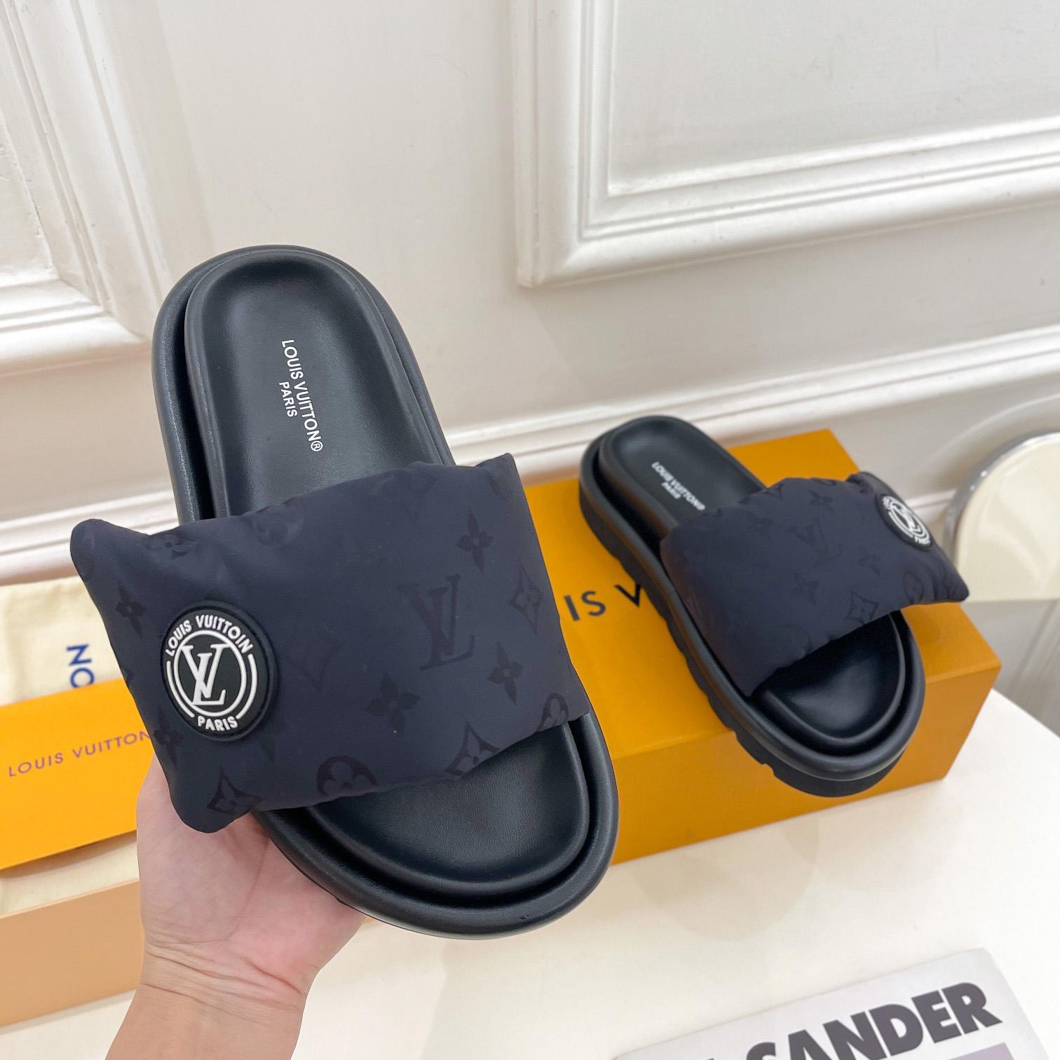 Louis Vuitton Pool Pillow Comfort Mule       - FashionPlug