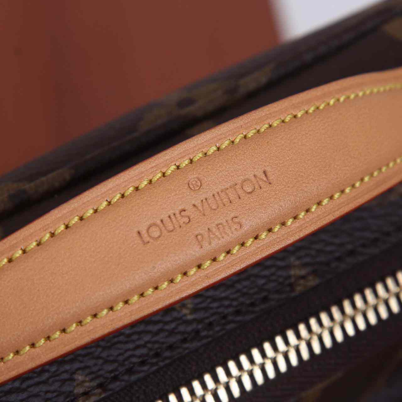 Louis Vuitton Utility Crossbody(18-11-10cm)   M80446 - FashionPlug