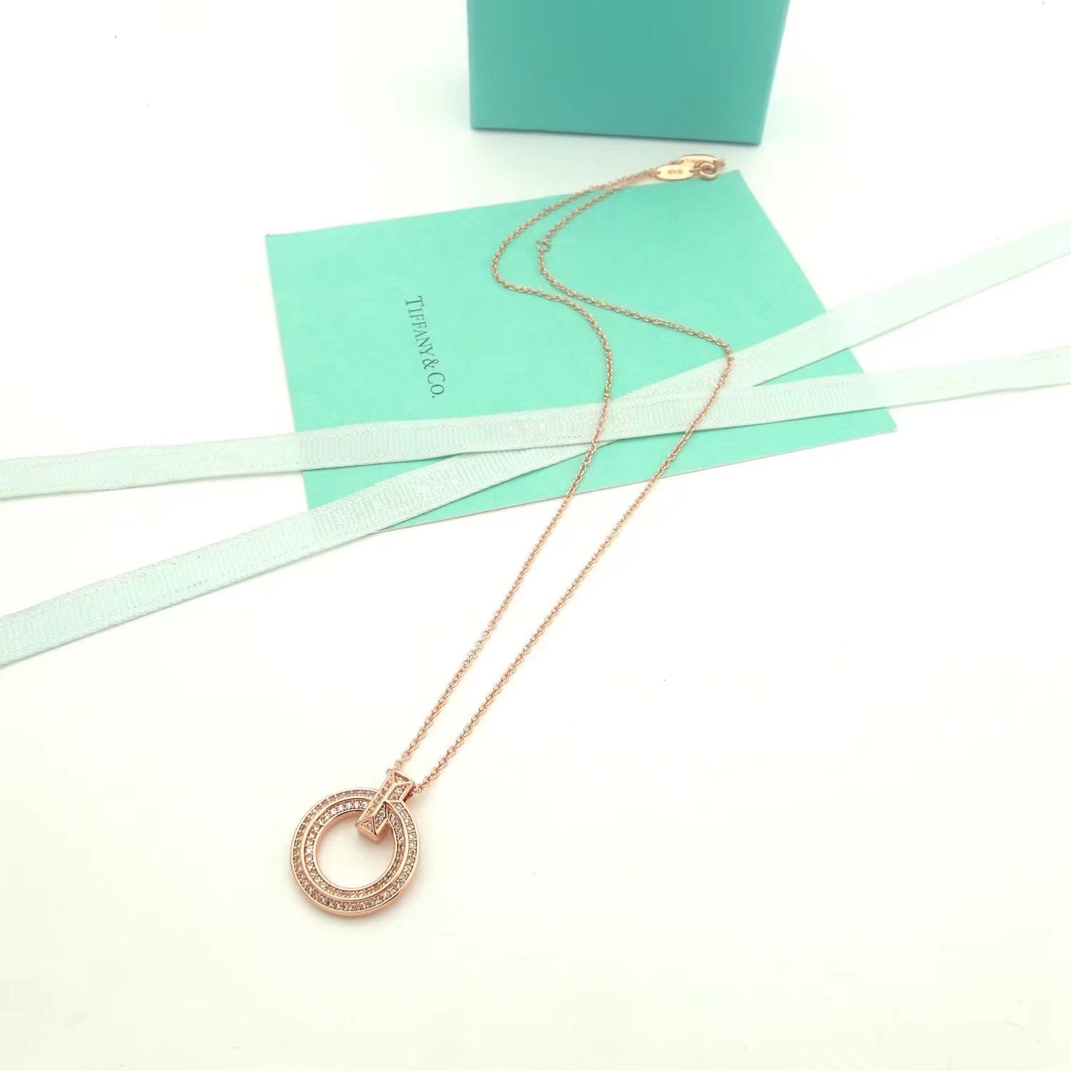 Tiffany&CO T1 Circle Pendant - FashionPlug