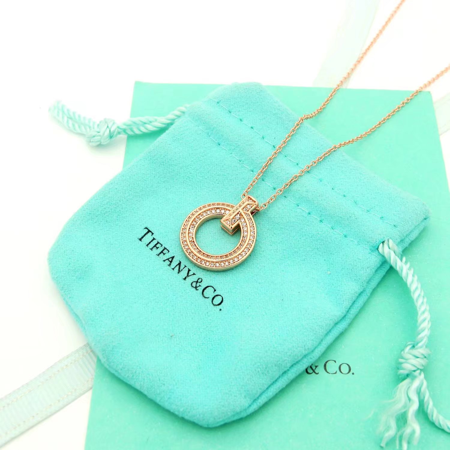 Tiffany&CO T1 Circle Pendant - FashionPlug