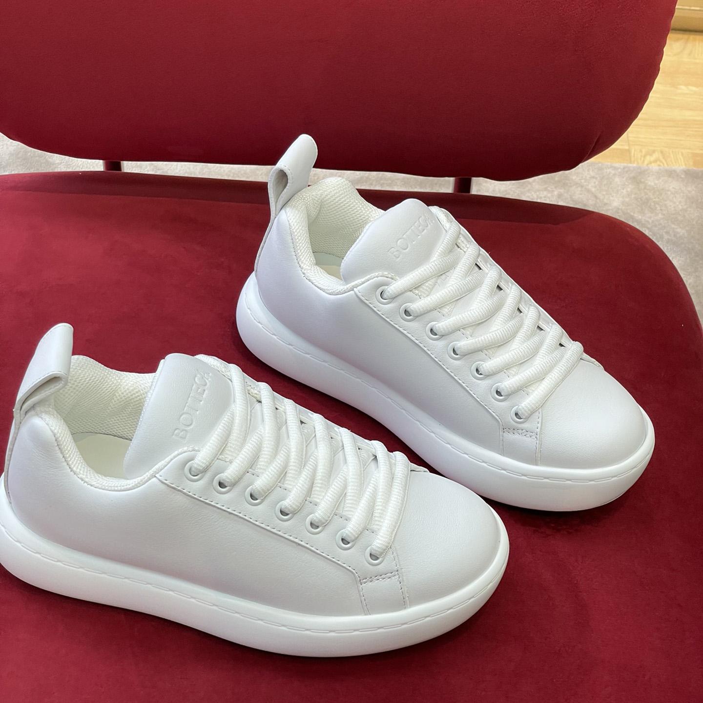 Bottega Veneta Pillow Sneaker - FashionPlug