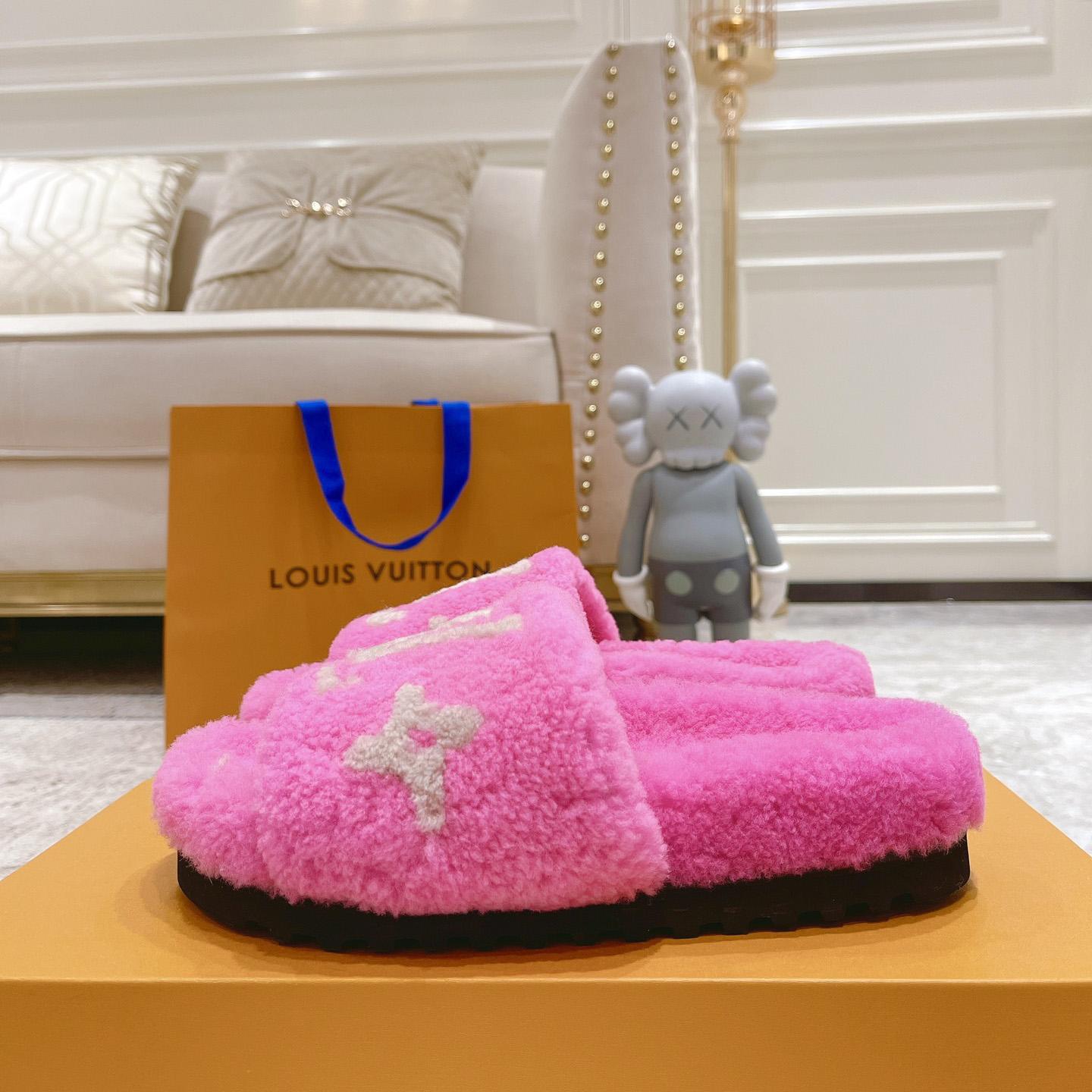 Louis Vuitton Paseo Flat Comfort Mule    - FashionPlug