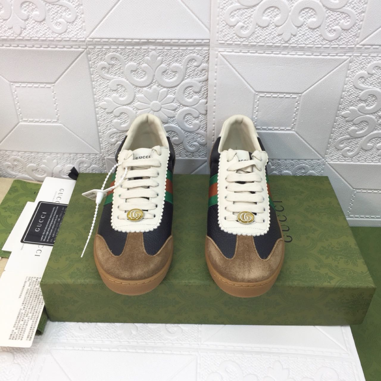 Gucci Leather Web Sneaker - FashionPlug