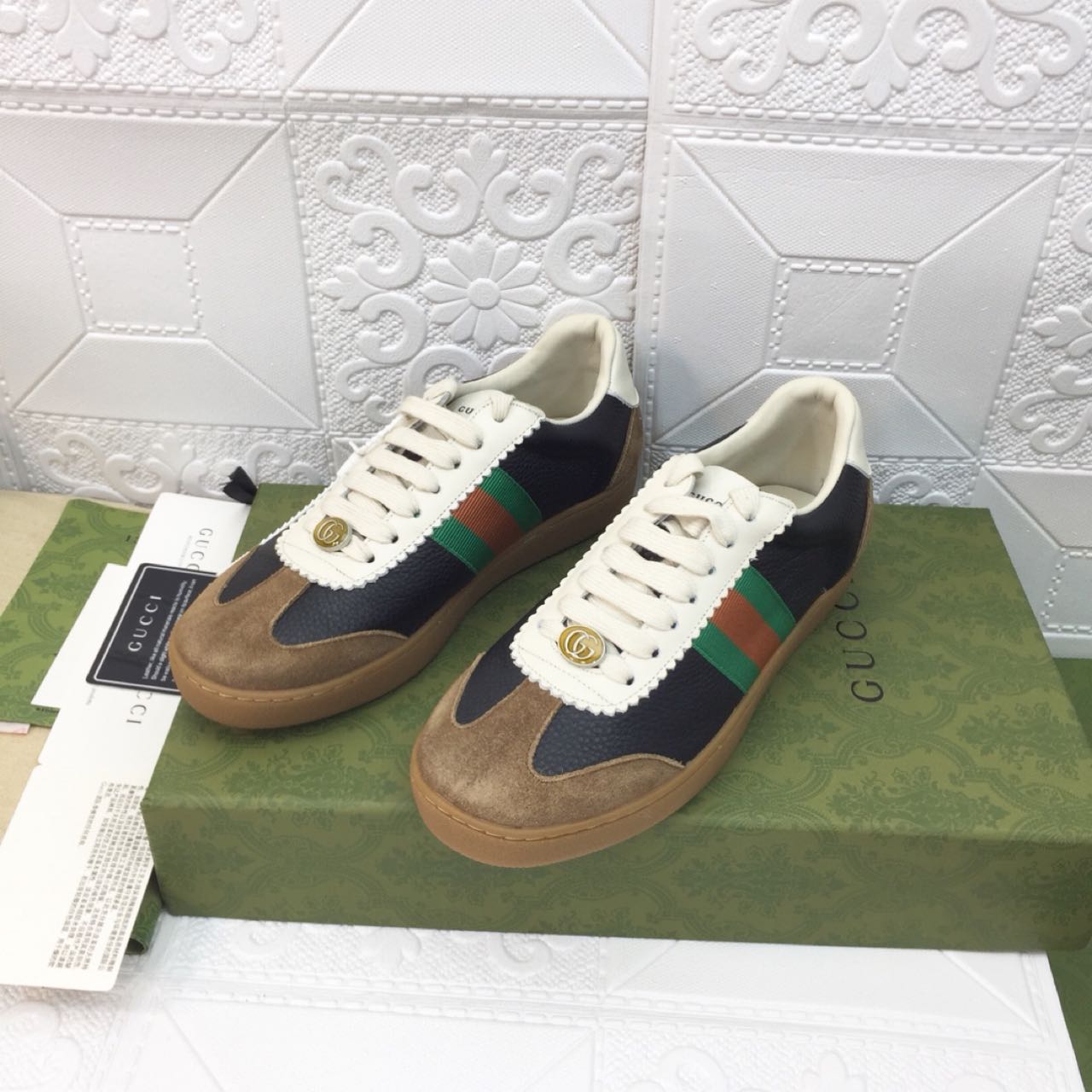 Gucci Leather Web Sneaker - FashionPlug