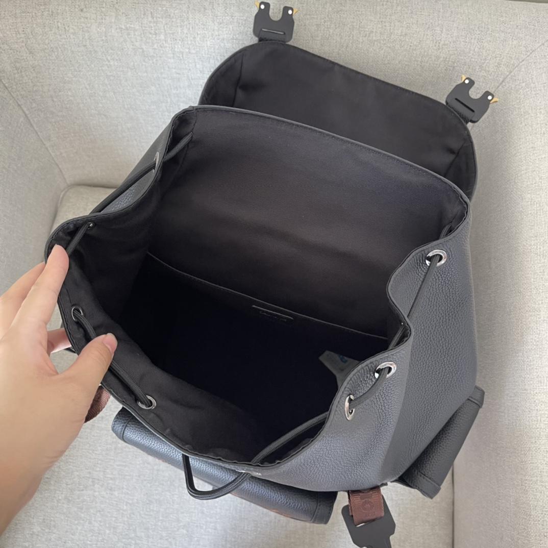 Dior Hit The Road Cactus Jack Dior Backpack(43-51-20cm) - FashionPlug