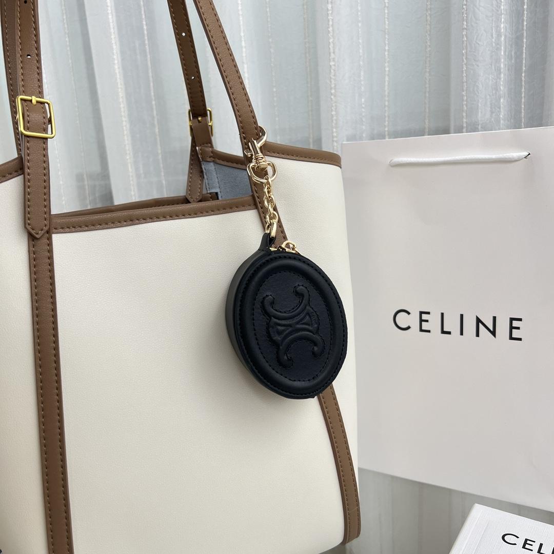 Celine Purse With Hook Cuir Triomphe In Smooth Calfskin  - FashionPlug