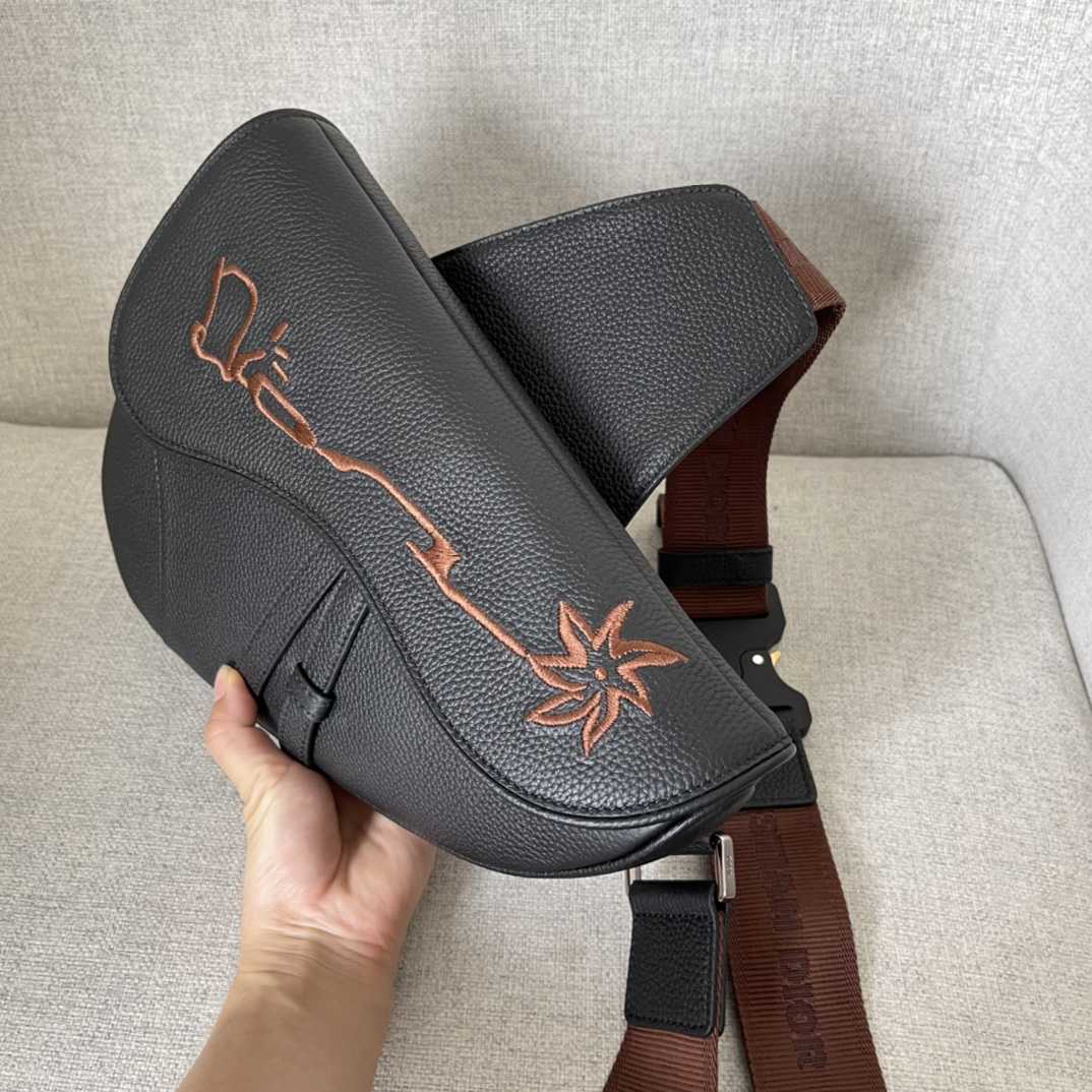 Dior Cactus Jack Dior Saddle Bag(26-19-4.5cm) - FashionPlug