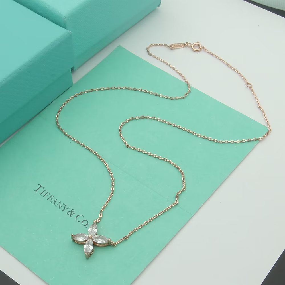 Tiffany&CO Pendant - FashionPlug