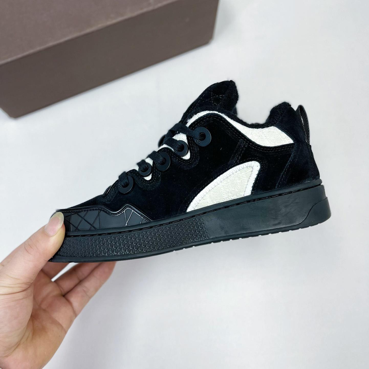 Dior “CD Icon” Sneaker - FashionPlug