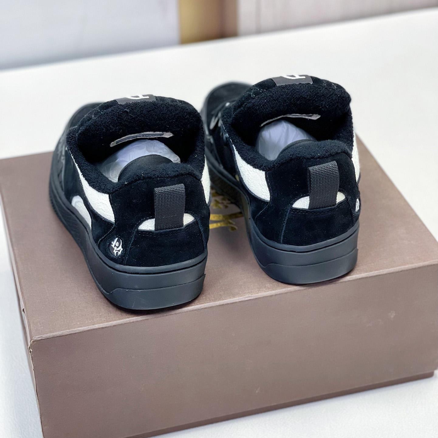 Dior “CD Icon” Sneaker - FashionPlug