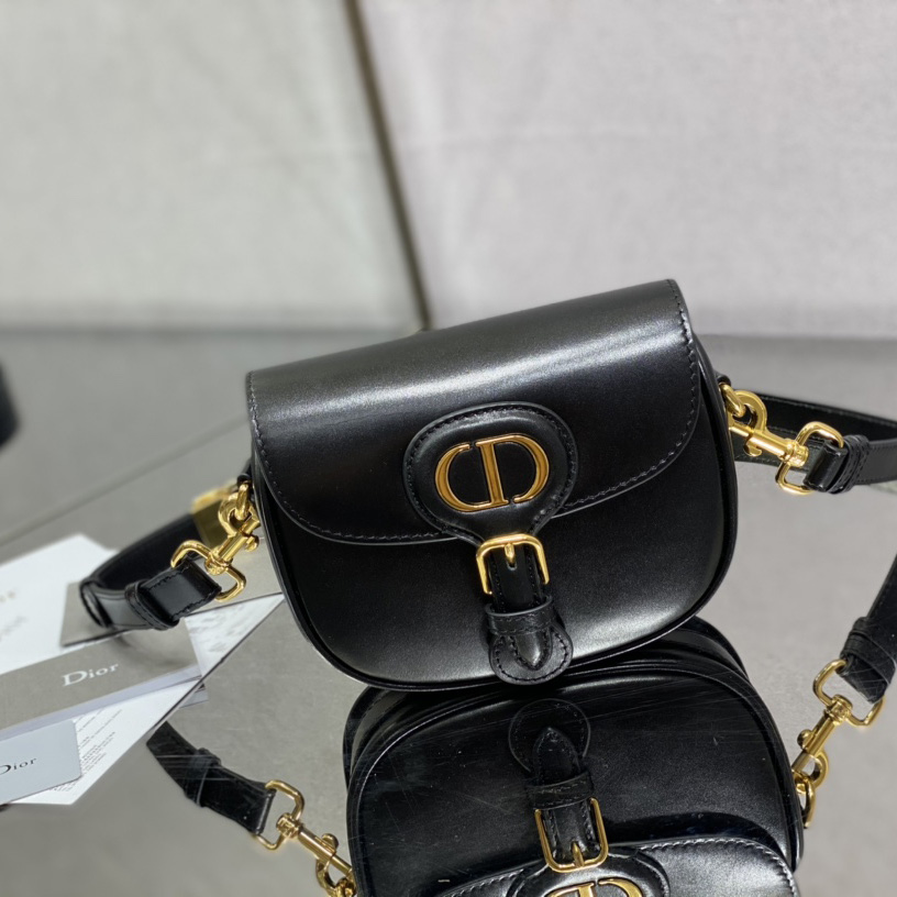 Dior Small Dior Bobby Bag(18-14-5cm) - FashionPlug