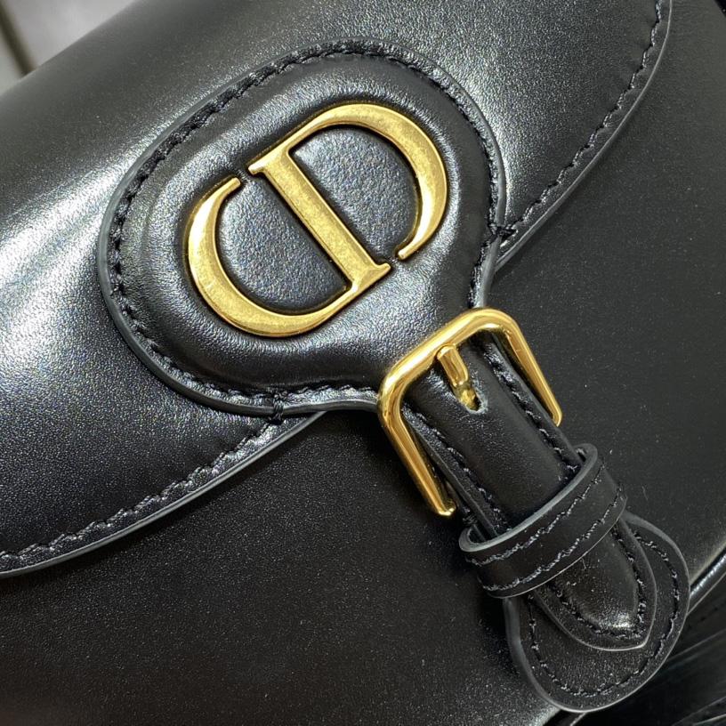Dior Small Dior Bobby Bag(18-14-5cm) - FashionPlug