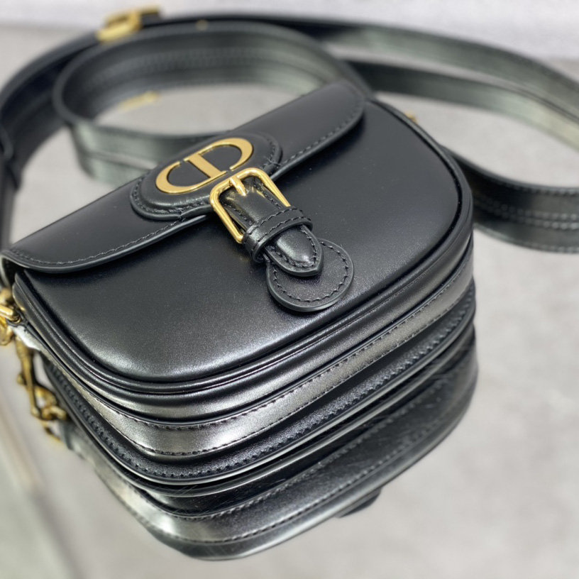 Dior Small Dior Bobby Bag(18-14-5cm) - FashionPlug