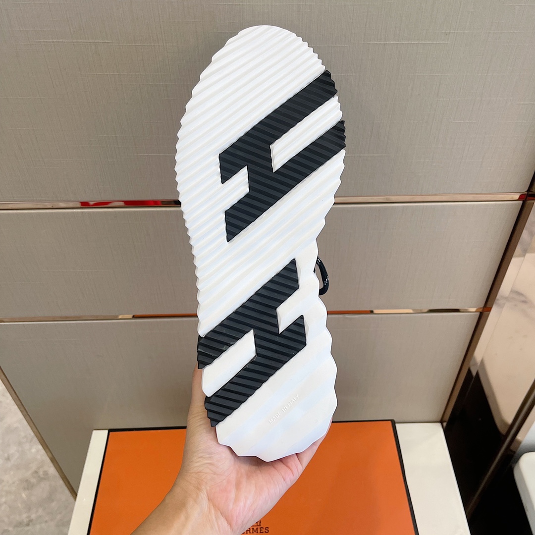 Hermes Flex Sneaker - FashionPlug