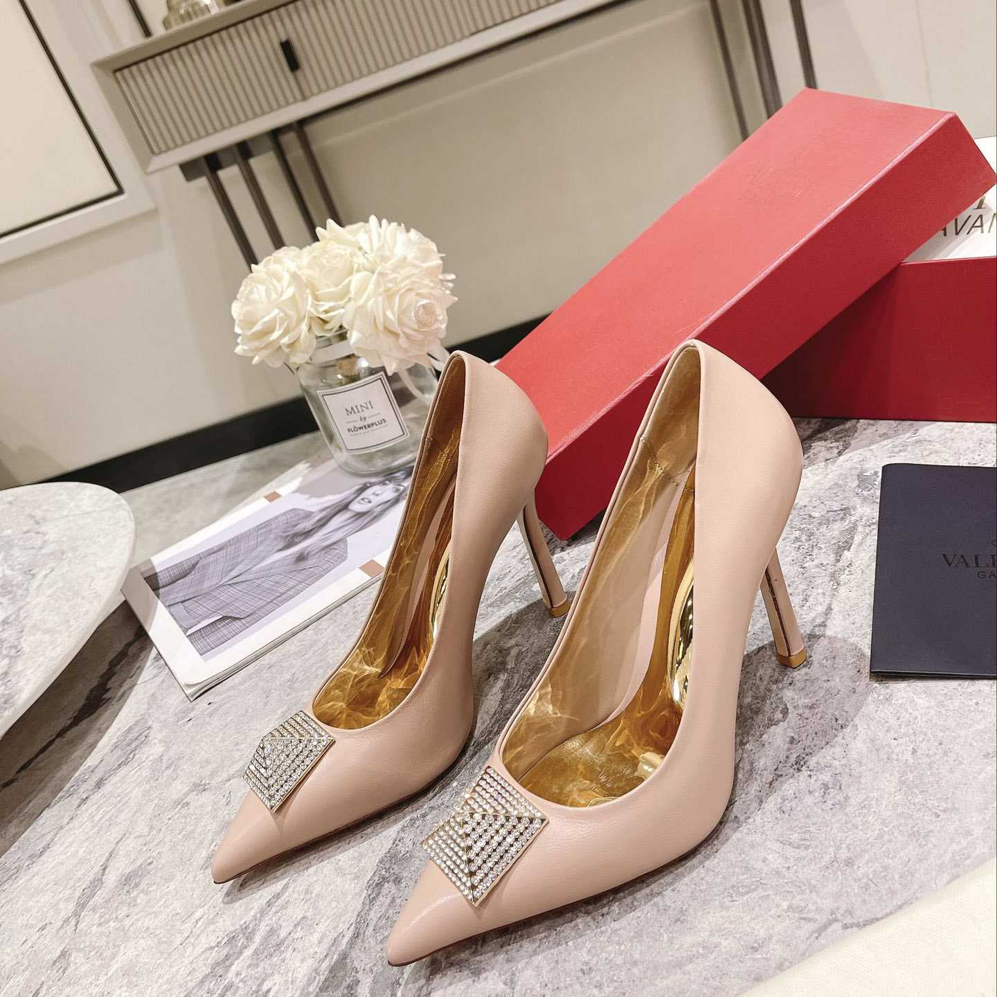Valenti Garavani One Stud Pump With Crystals  100mm - FashionPlug