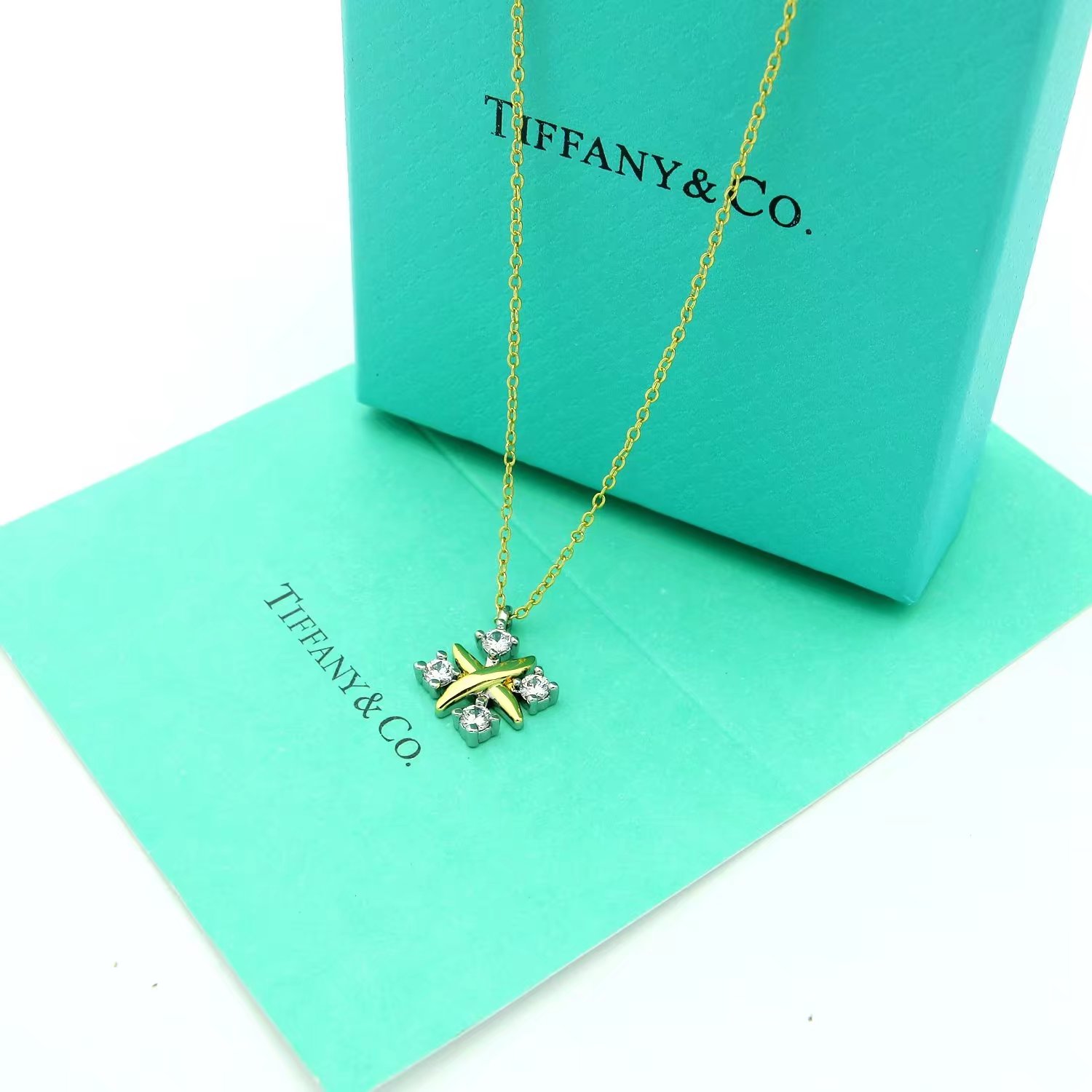 Tiffany&CO Lynn Pendant - FashionPlug