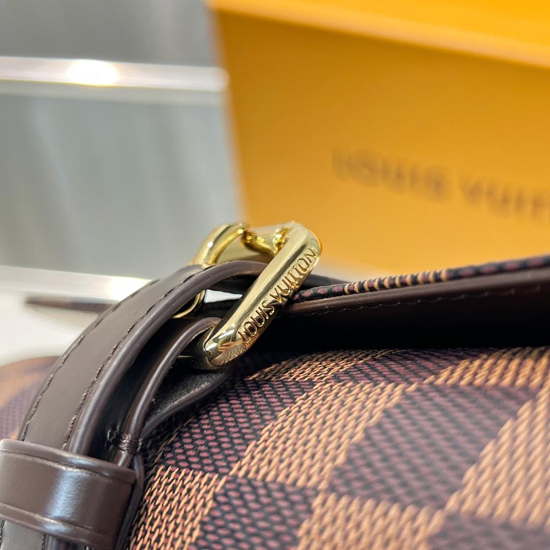 Louis Vuitton  3 Watch Case    - FashionPlug