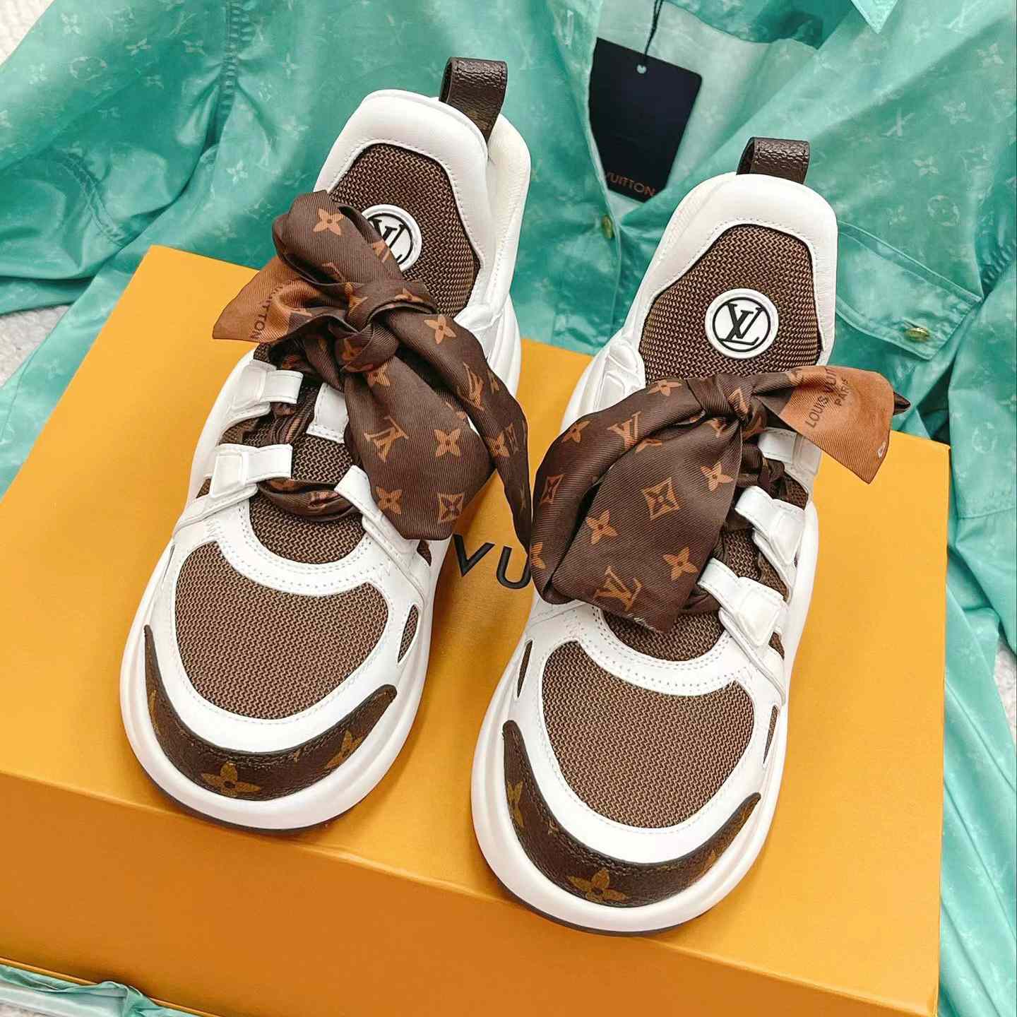 Louis Vuitton LV Archlight Sneaker  (upon uk size)     1AACQC - FashionPlug
