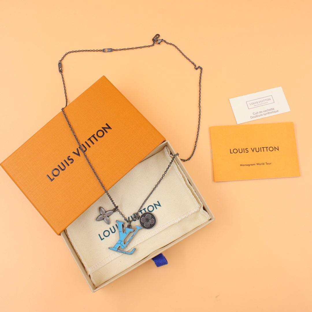 Louis Vuitton Pendant Chain LV Turquoise Necklace    M68904 - FashionPlug