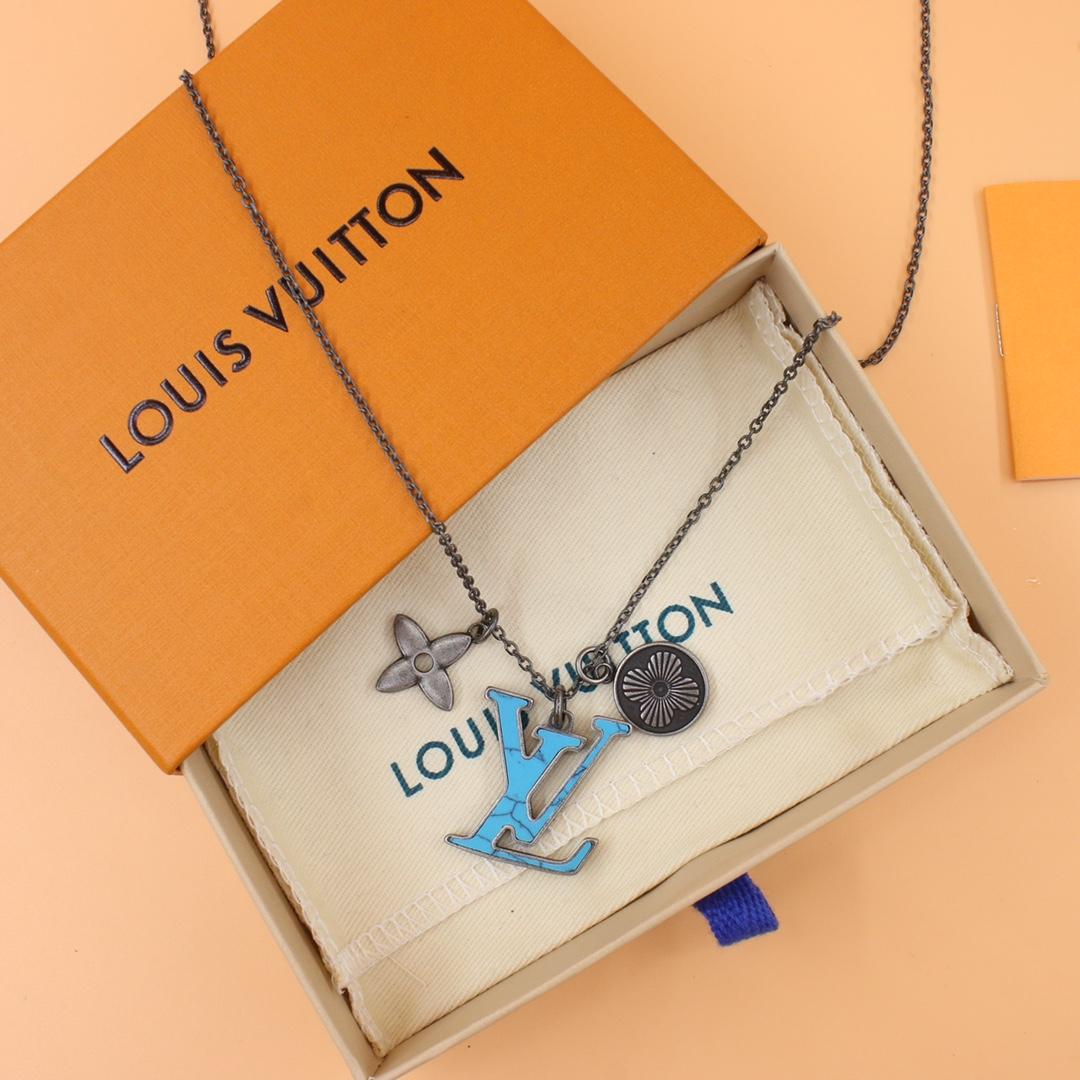 Louis Vuitton Pendant Chain LV Turquoise Necklace    M68904 - FashionPlug