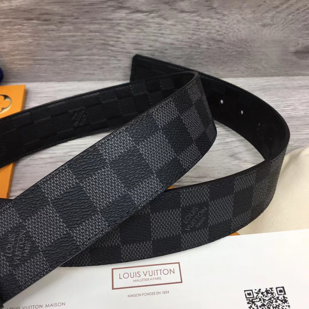 Louis Vuitton Neo Inventeur Reversible 40MM     M9234S - FashionPlug