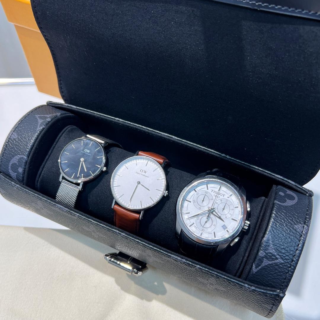 Louis Vuitton  3 Watch Case   M43385 - FashionPlug