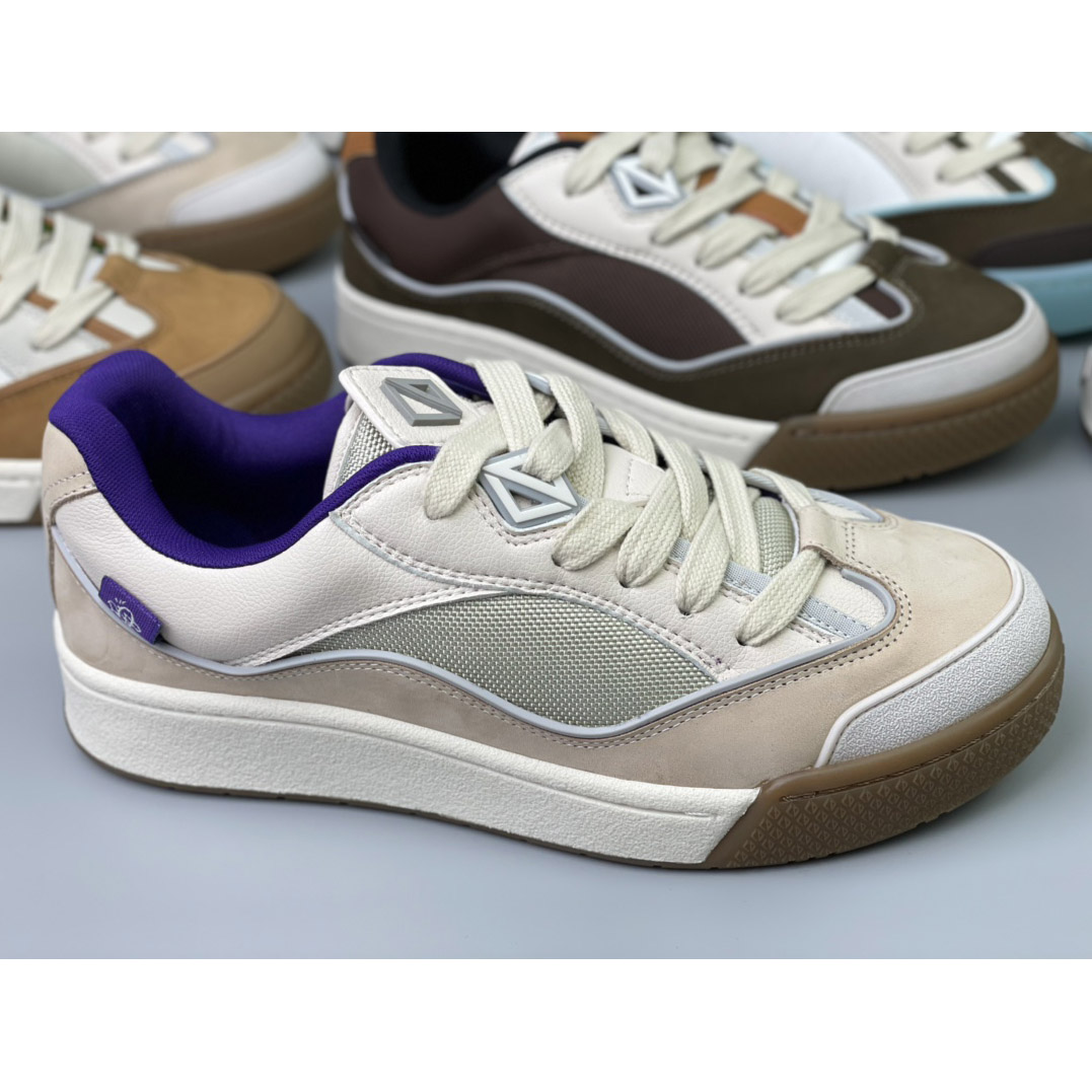 Dior B713 Cactus Jack Dior Sneaker  - FashionPlug