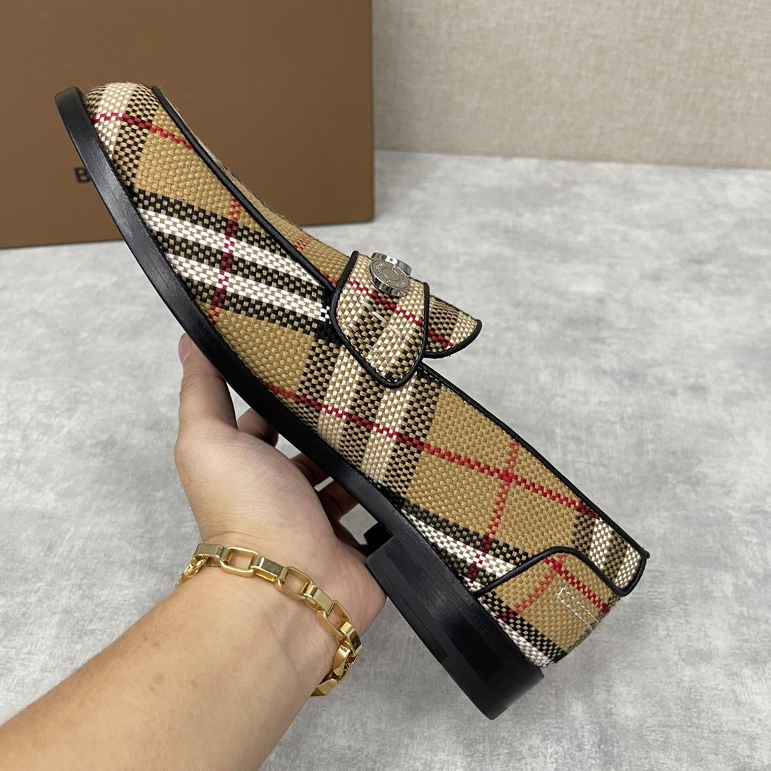 Burberry Moorley Check Loafers - FashionPlug