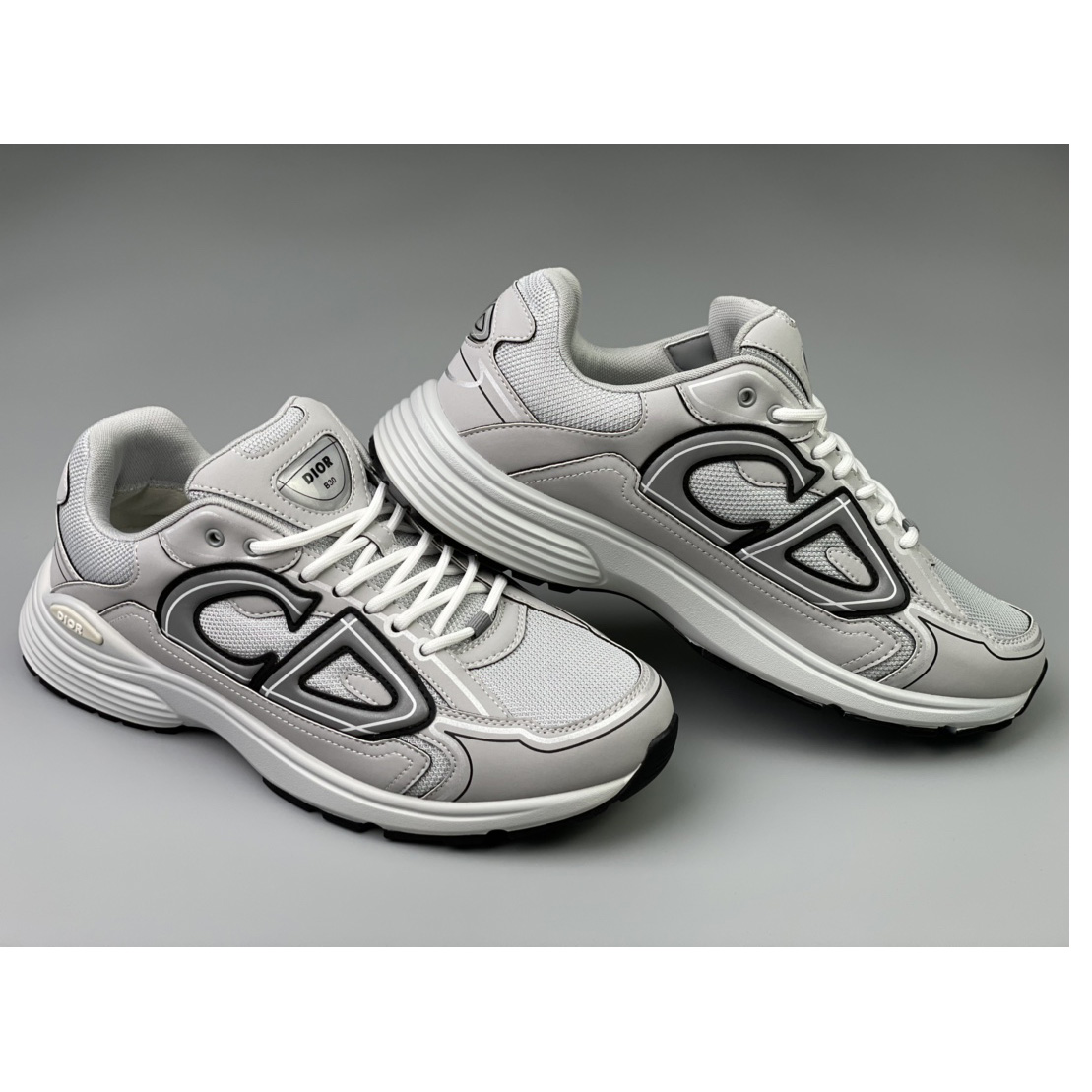 Dior B30 Sneaker  - FashionPlug