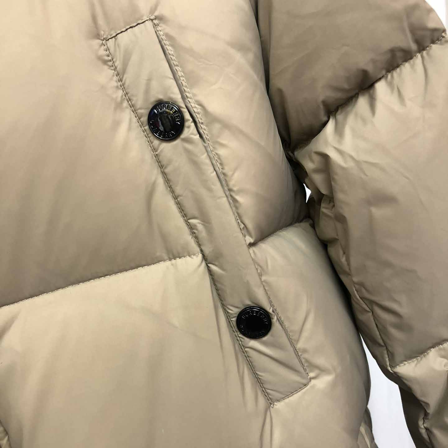 Burberry Logo Appliqué Nylon Puffer Coat - FashionPlug