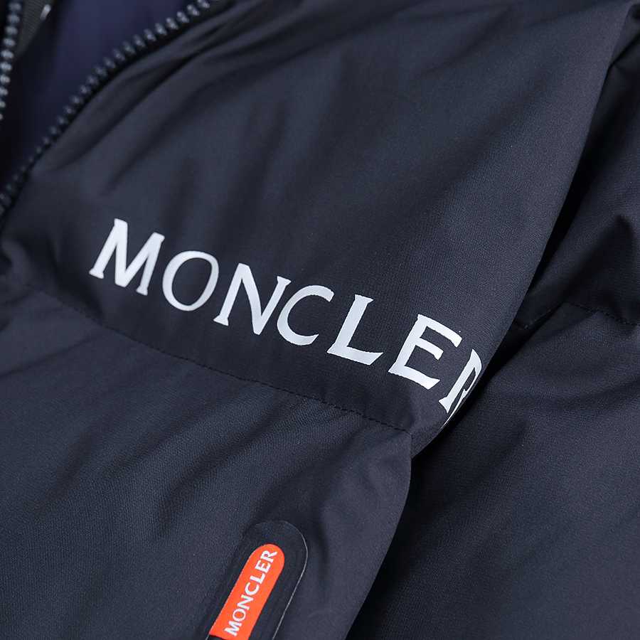 Moncler Short Down Jacket - FashionPlug