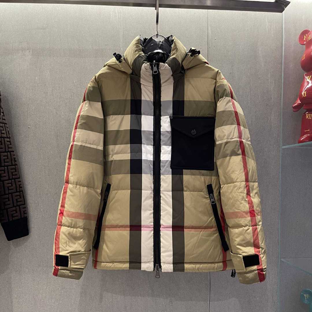 Burberry Reversible Exaggerated Check Nylon Puffer Jacket - FashionPlug