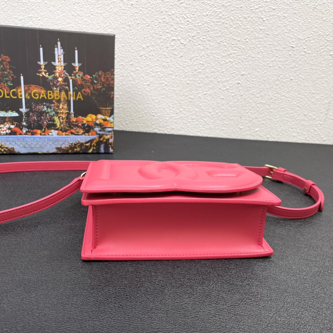 Dolce & Gabbana Calfskin DG Logo Crossbody Bag(20-16-5cm) - FashionPlug