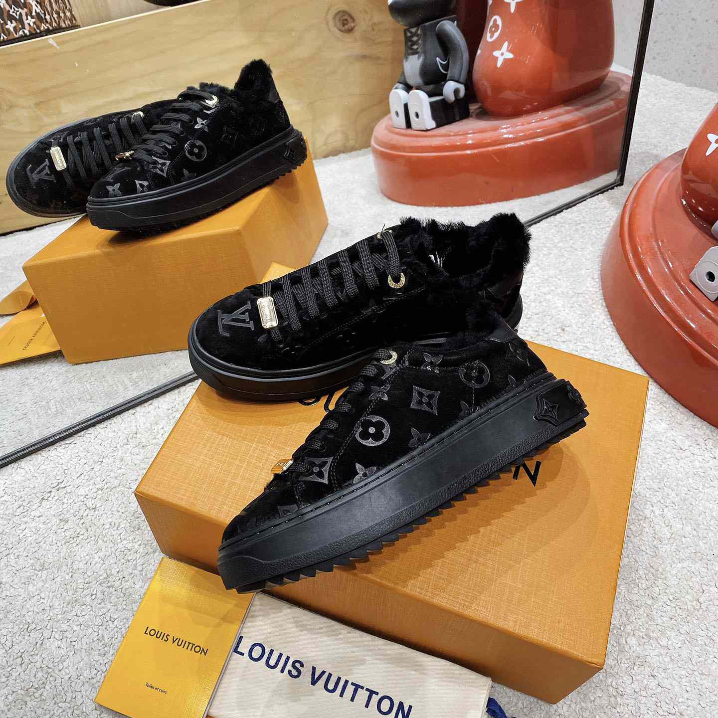 Louis Vuitton Time Out Sneakers - FashionPlug
