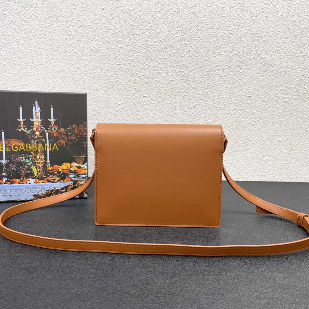 Dolce & Gabbana Calfskin DG Logo Crossbody Bag(20-16-5cm) - FashionPlug