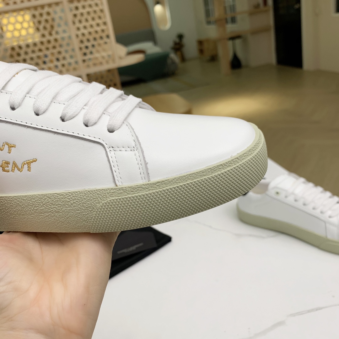 Saint Laurent Andie Low-Top Sneakers - FashionPlug