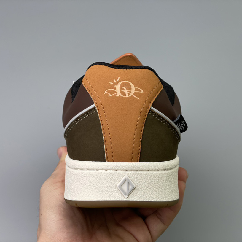 Dior B713 Cactus Jack Dior Sneaker  - FashionPlug