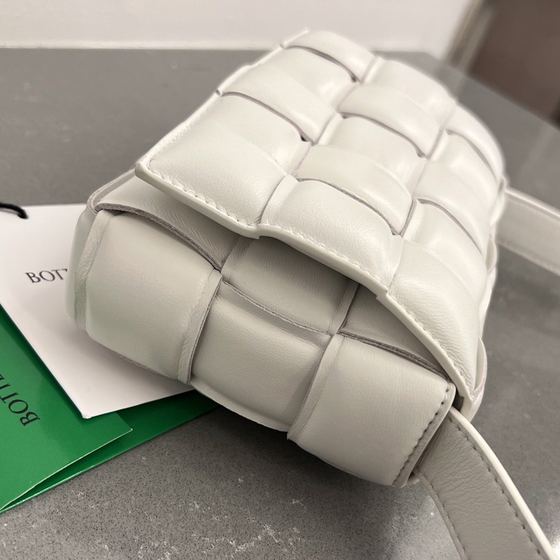 Bottega Veneta Small Padded Cassette - FashionPlug