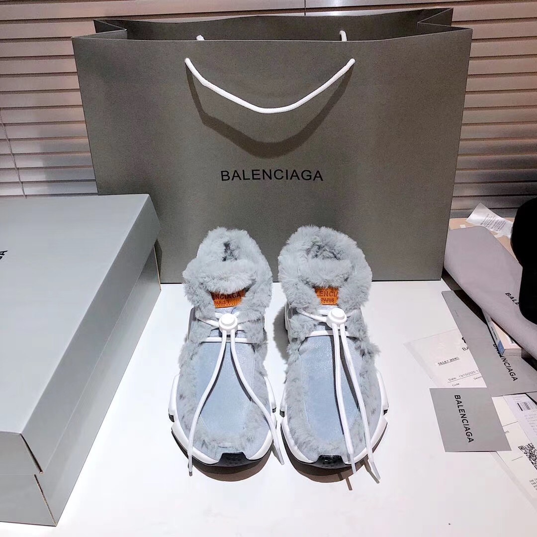 Balenciaga Ankle Boots - FashionPlug