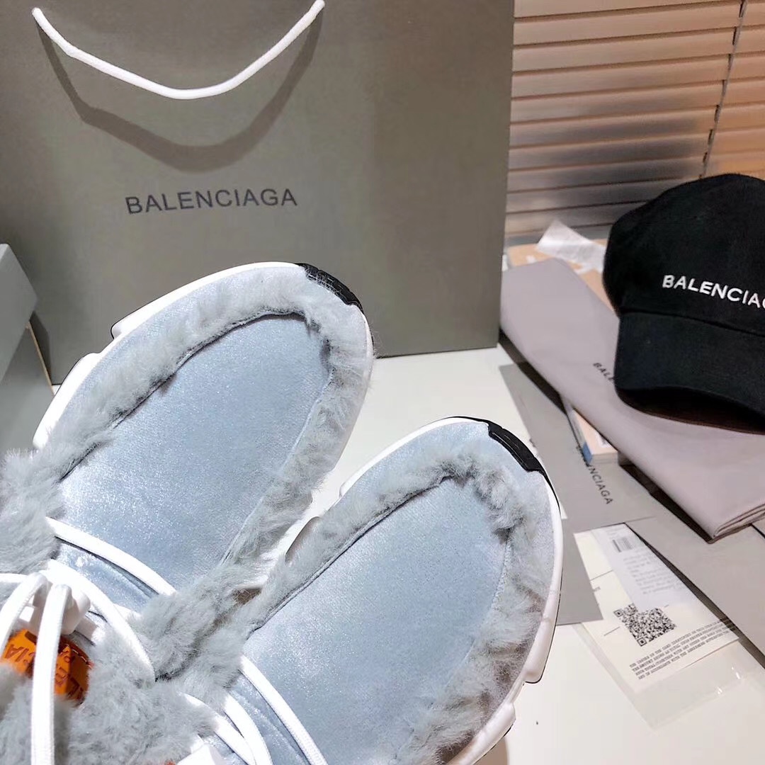 Balenciaga Ankle Boots - FashionPlug