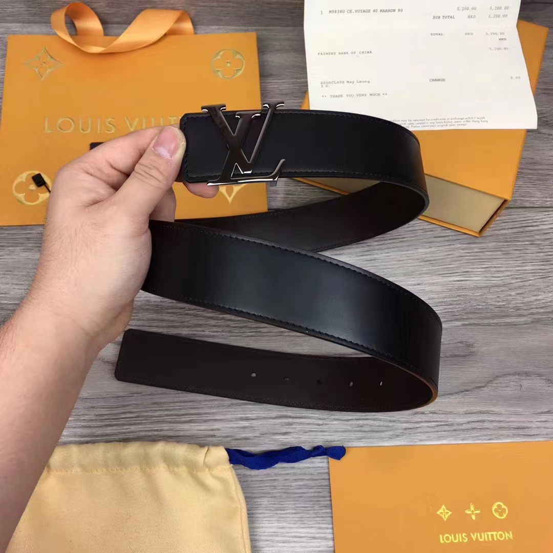 Louis Vuitton LV Initiales 40MM Reversible      M9887Q - FashionPlug