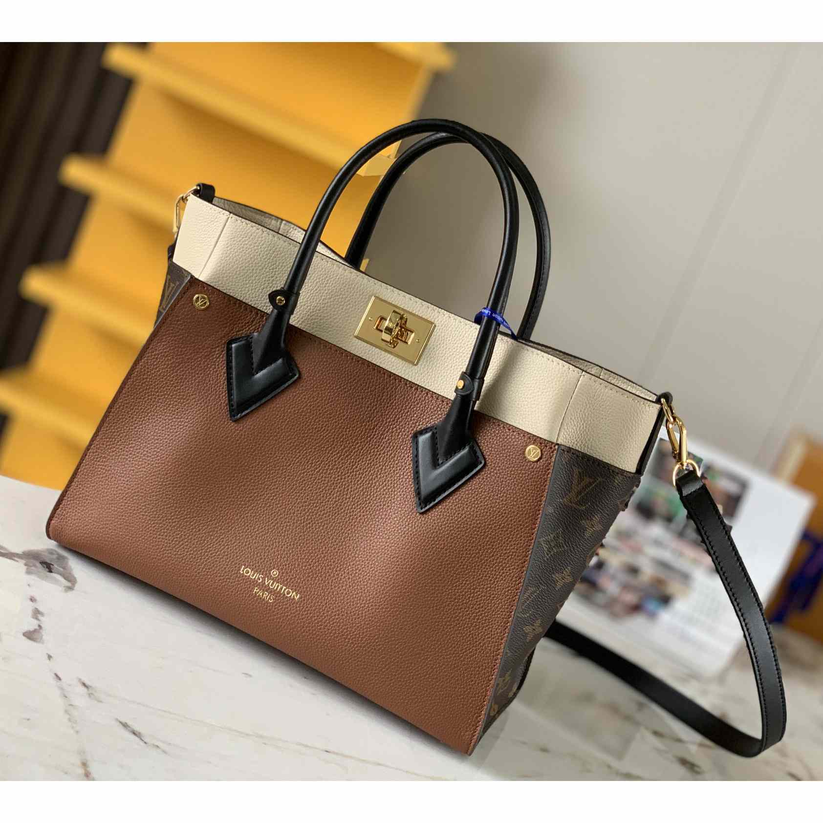 Louis Vuitton Leather Handbag(30.5-24.5-14CM)    M59645 - FashionPlug
