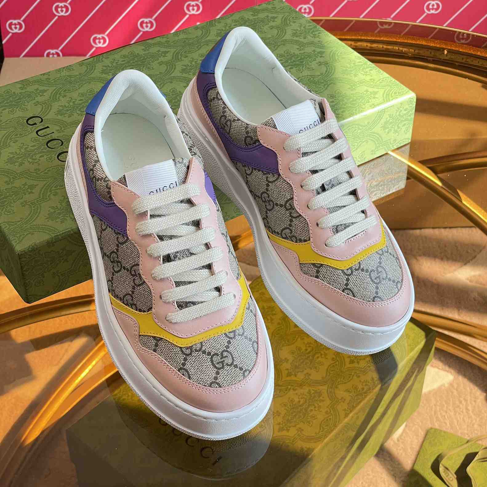 Gucci Women's GG Sneaker - FashionPlug